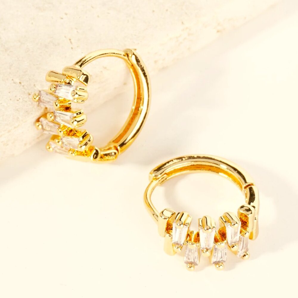 14K GOLD DIPPED ZIG ZAG 15MM STATMENT GOLD HUGGIE HOOPS